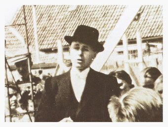 F. Mallan (1925-2010)